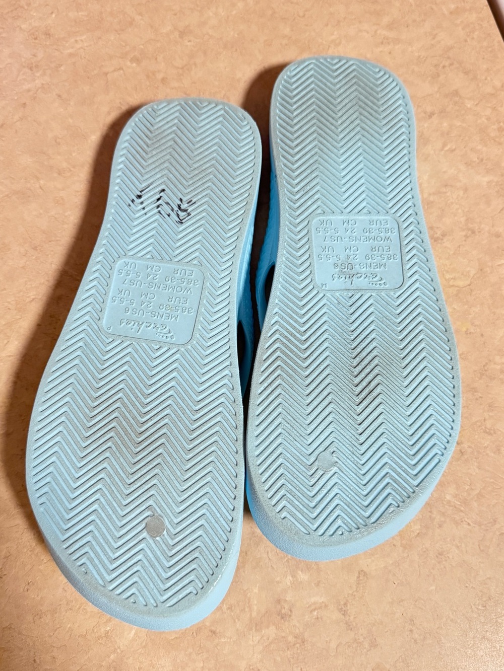 💦Archie’s Everyday Women's Baby Blue Flip Flops W S 7 - Picture 6 of 6